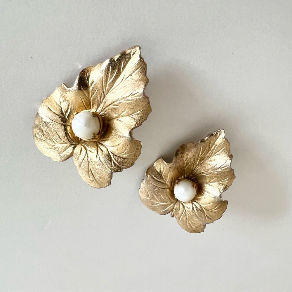 Vintage Leaf Earrings